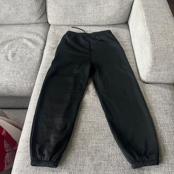 Men Legletic Joggers - Picture 4 of 5